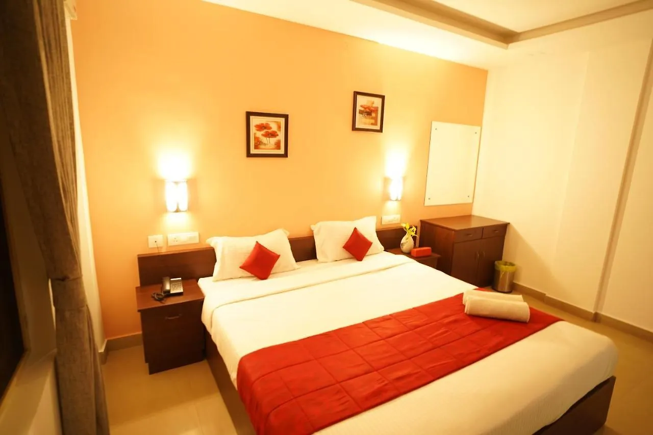 North Centre Hotel Kochi 3*,  India
