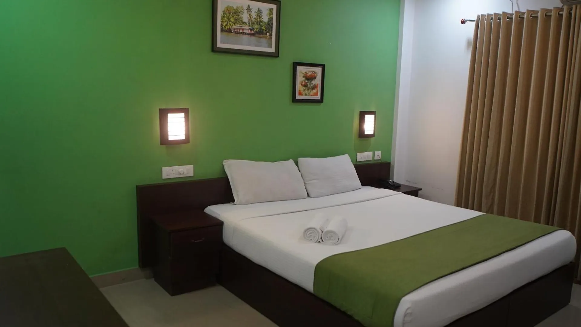 North Centre Hotel Kochi