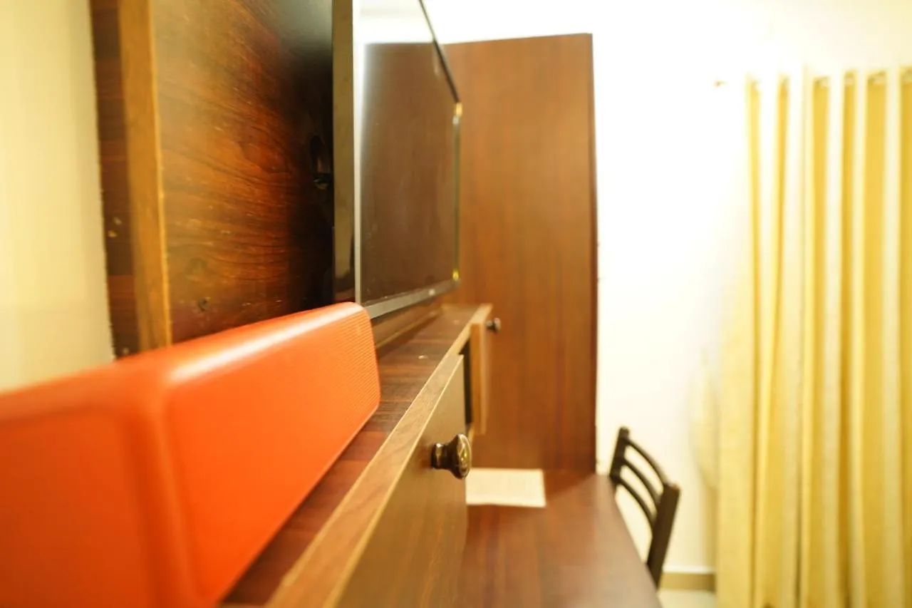 North Centre Hotel Kochi 3*,  India